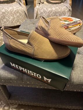 Mephisto Men’s Taupe Perforated Slip-On Loafers